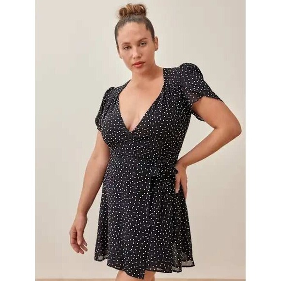 Reformation Ellwod Wrap Dress‎ Floral Print Mini Casual Summer Black Size S - Picture 2 of 6